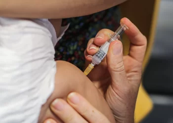 Vaccination : en Espagne, une infirmière antivax jugée pour avoir trompé plus de 400 familles.