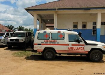 Ebola : en RDC, le manque d’ambulances complique la riposte contre la fièvre hémorragique en Ituri.